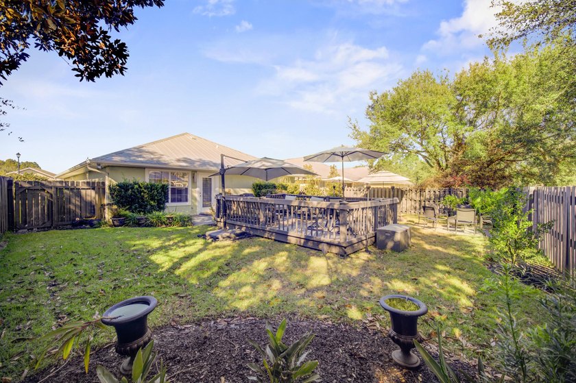 Set within the desirable Driftwood Estates community of Santa - photo 60