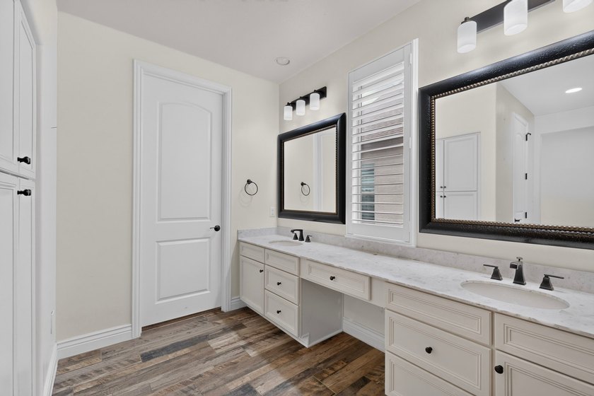 Highly sought-after Aubrey model with Casita. Recently added - photo 21