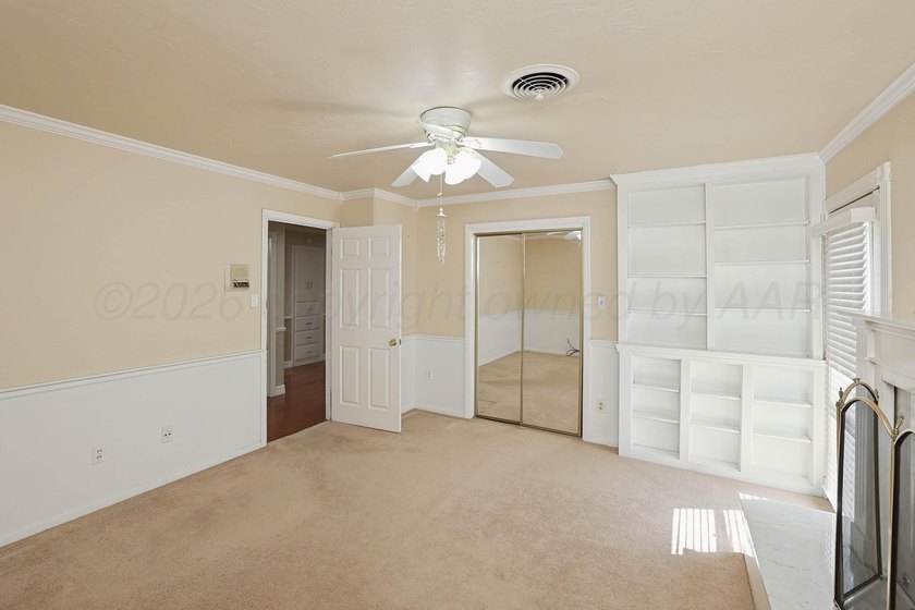 Welcome to a masterclass in craftsmanship at 19 Southridge Drive - photo 31