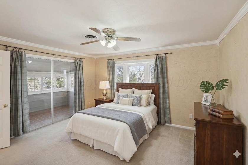 Welcome to a masterclass in craftsmanship at 19 Southridge Drive - photo 32