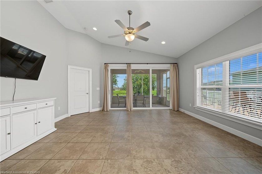 Welcome to Florida living at it's finest This newer home is - photo 9