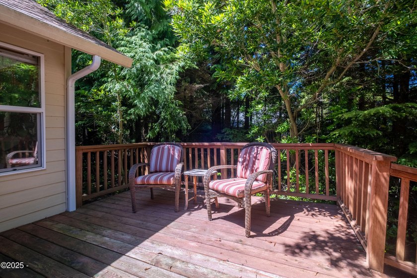Award Winning Little Whale Cove Community! Spacious one level - photo 39