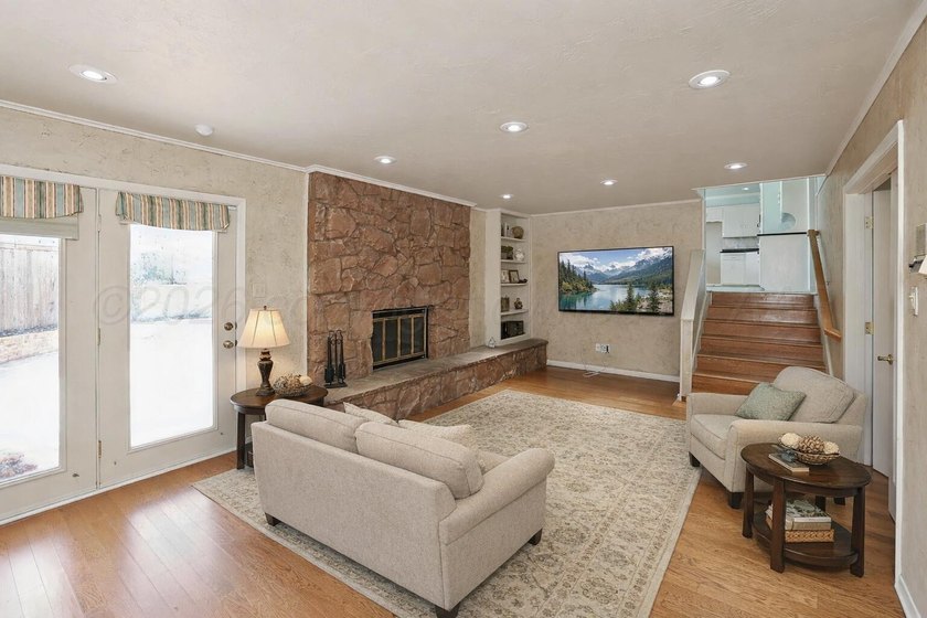 Welcome to a masterclass in craftsmanship at 19 Southridge Drive - photo 41