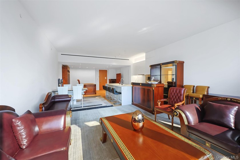 Experience elevated luxury living at One United Nations Park in - photo 5