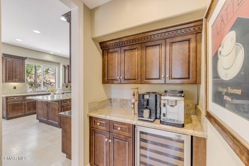 Welcome to one of the most desirable homes in Moorpark Country - photo 11