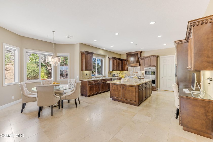 Welcome to one of the most desirable homes in Moorpark Country - photo 12