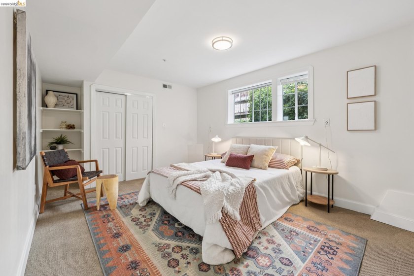 Two doors from the UC Berkeley campus and the new Bakar AI/Data - photo 26