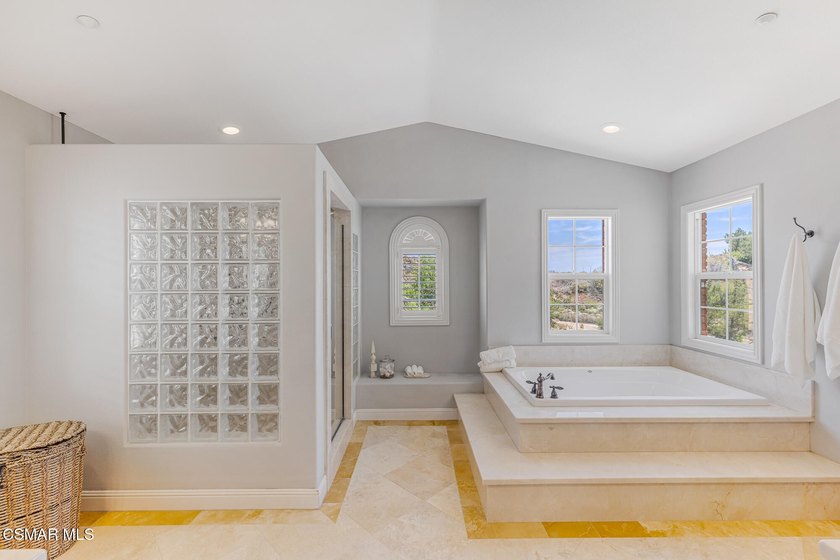 Welcome to one of the most desirable homes in Moorpark Country - photo 28