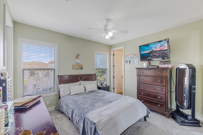 Welcome to one of the most desirable homes in Moorpark Country - photo 34