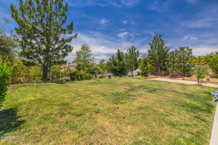 Welcome to one of the most desirable homes in Moorpark Country - photo 42