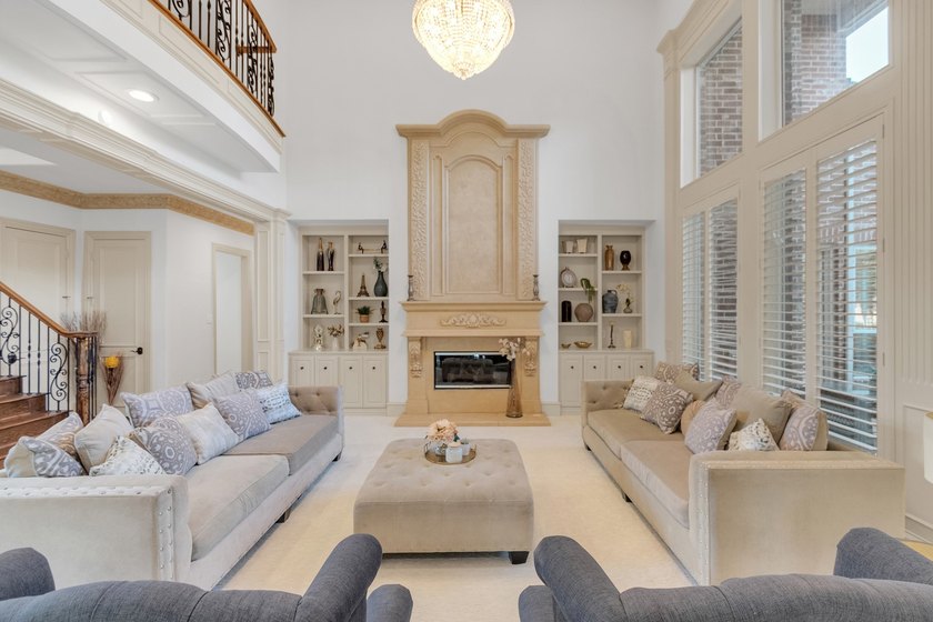Experience timeless elegance in this exceptional estate located - photo 4