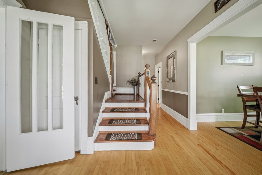 Step into timeless elegance with this stunning - photo 28