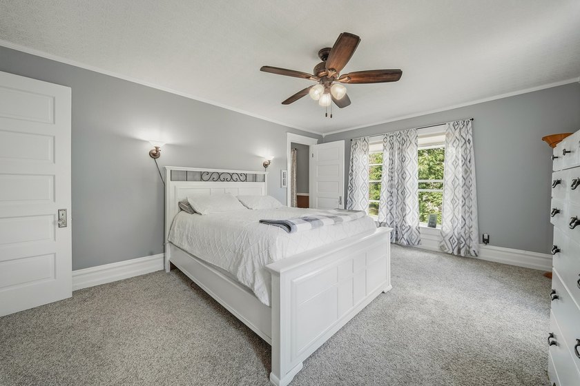 Step into timeless elegance with this stunning - photo 31
