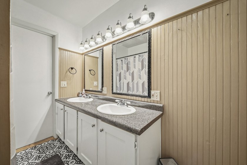 Step into timeless elegance with this stunning - photo 34