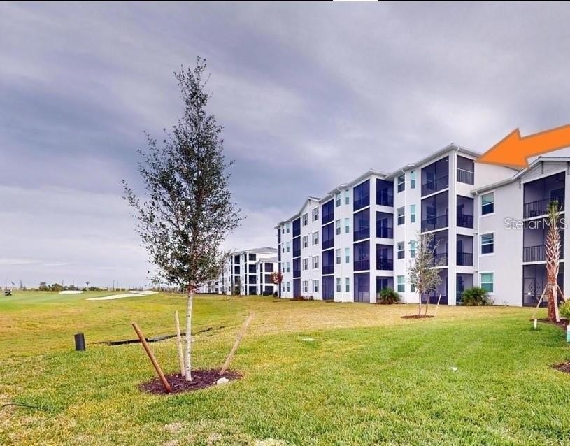 Welcome to 17565 Opal Sand Drive in the highly sought-after - photo 3