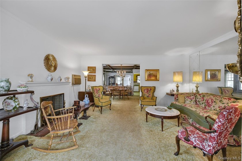 Highly sought after block in the Midwood section of Brooklyn - photo 2