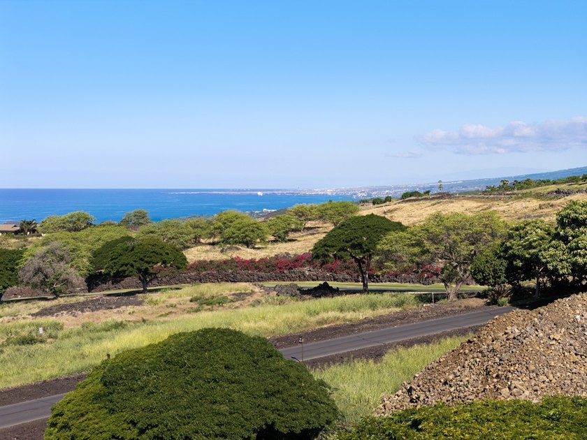 Hokuli'a Phase I, lot 261 is a 1.19-acre homesite with panoramic - photo 3
