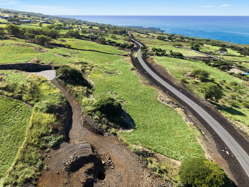 Hokuli'a Phase I, lot 261 is a 1.19-acre homesite with panoramic - photo 5