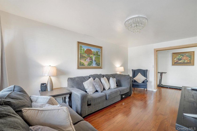Step into this fully renovated and well-maintained 2-bedroom - photo 6