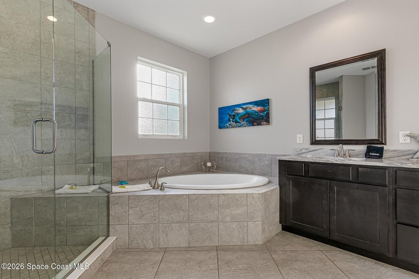 This is TURN KEY Florida living at it's finest in this end unit - photo 29