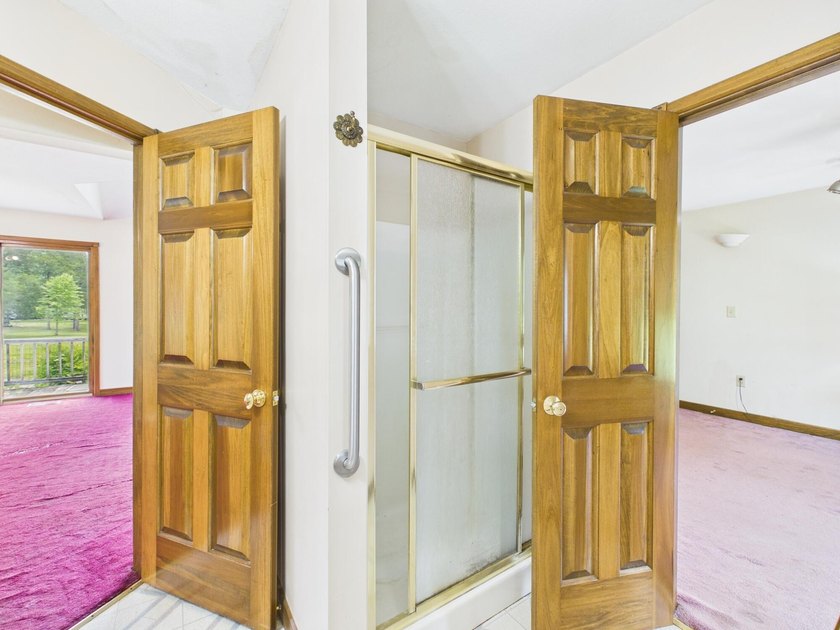 Unlock the potential of this charming lakefront fixer-upper on - photo 30