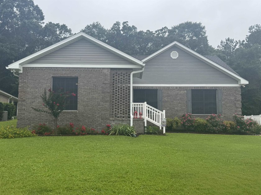 OPEN HOUSE! July 25, 2026, 10am-12pm Well-maintained 3-bedroom - photo 7