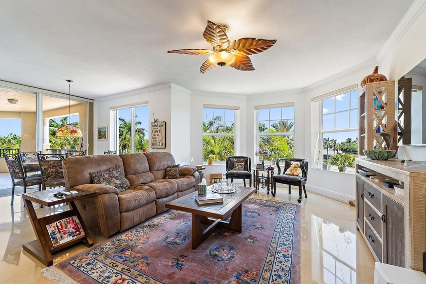 Experience luxury waterfront living at Jupiter Yacht Club, one - photo 10
