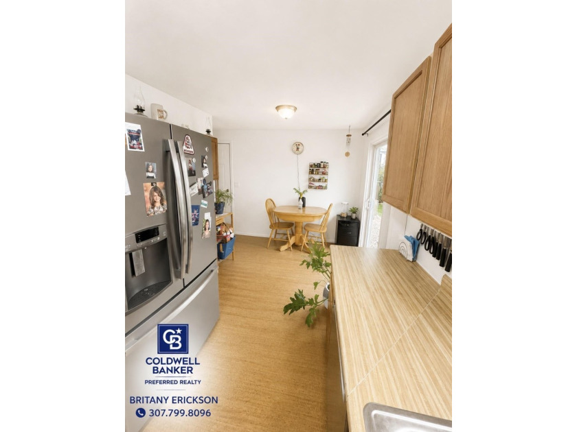 1715 E Teton Boulevard | Green River, Wyoming Welcome home to - photo 11