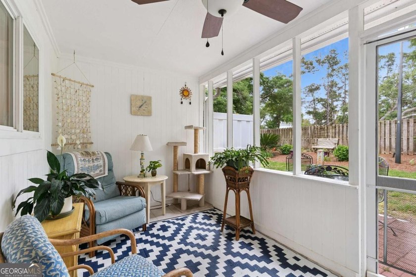 Welcome to easy coastal living in this beautifully maintained - photo 19