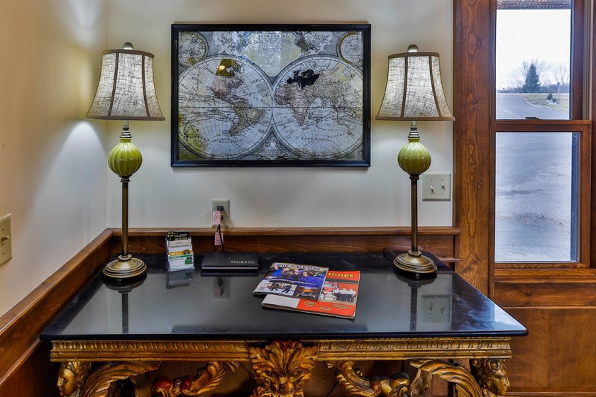 Welcome to 124 Blackhawk Trace a custom-built contractor owned - photo 24