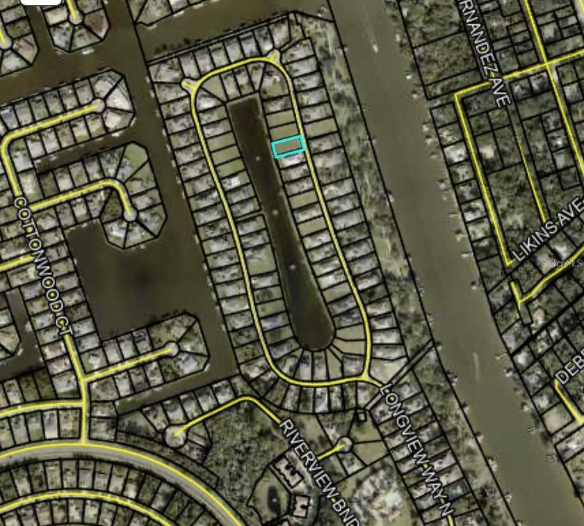 Lakefront home site in the desirable Tidelands community on the - photo 13