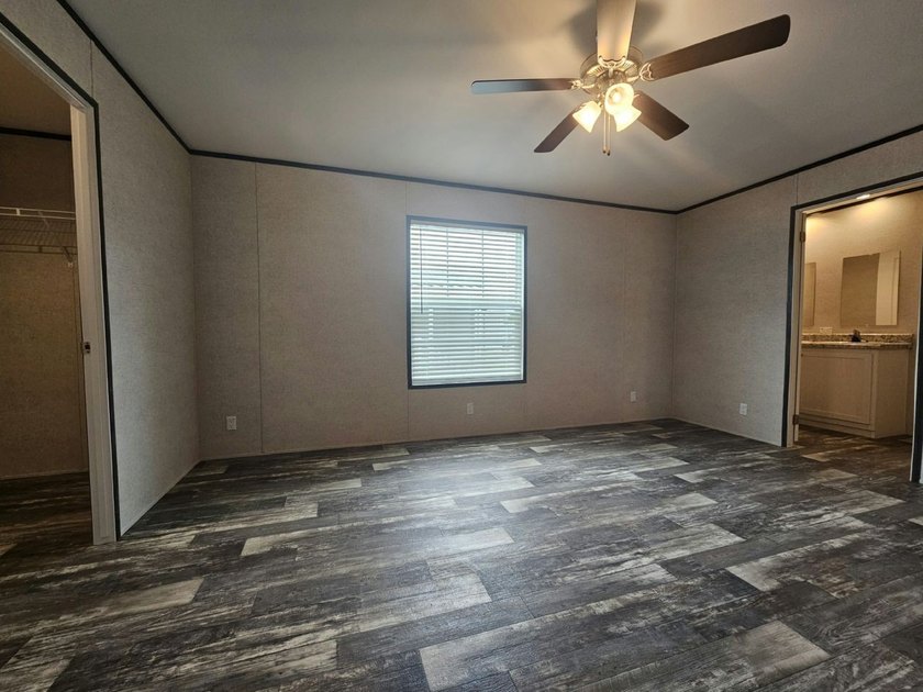 An exciting neighborhood in a growing area, Eagle Estates is a - photo 8