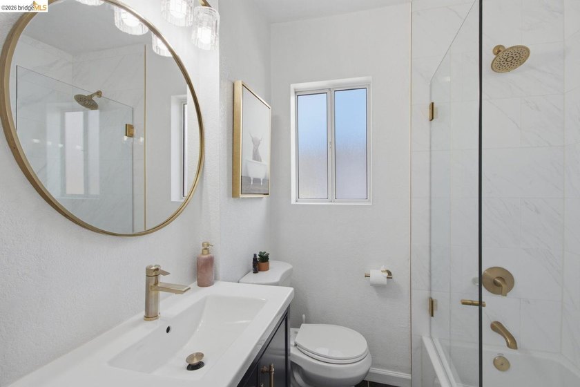 Beautifully Reimagined Sanctuary nestled in Poets Corner - photo 22