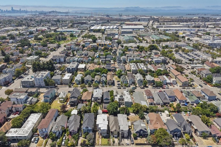 Classic 1897 Victorian in the Heart of West Oakland! Filled with - photo 31