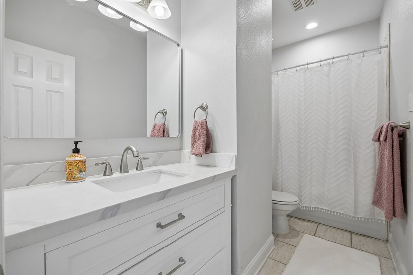 Nestled on a premium corner lot in the prestigious Bridlewood - photo 22