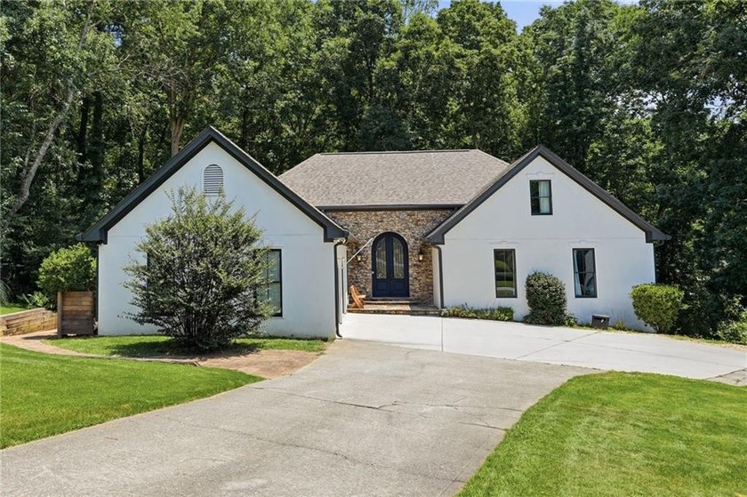 Located in sought-after Forsyth County, this beautiful home is - photo 38
