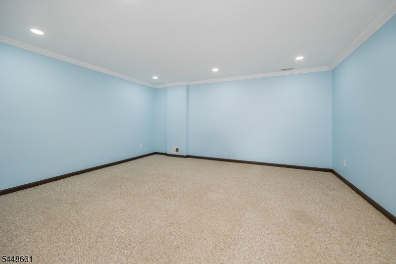 Welcome to this well-maintained 2-bedroom, 2-full-bath interior - photo 13