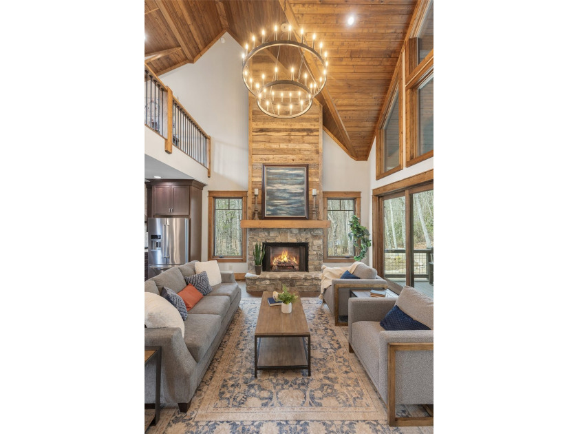 Located in the private and prestigious, 2,000 acre Chinquapin - photo 21