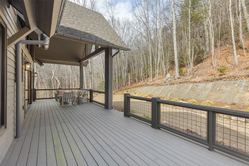 Located in the private and prestigious, 2,000 acre Chinquapin - photo 30