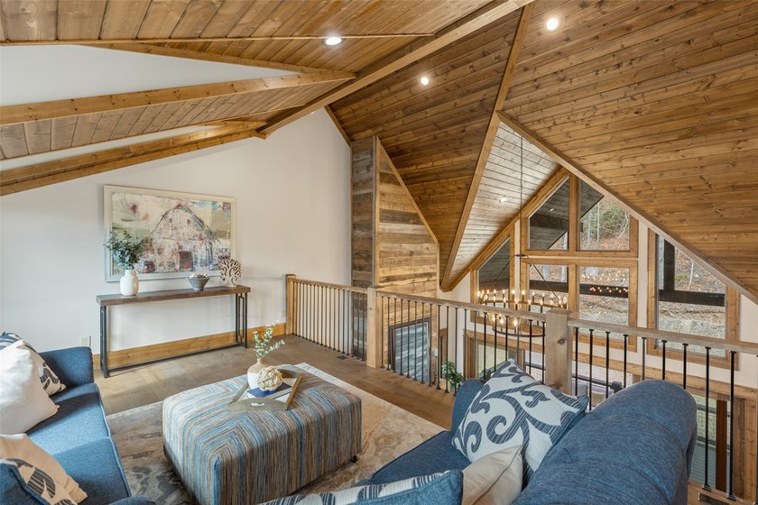 Located in the private and prestigious, 2,000 acre Chinquapin - photo 45