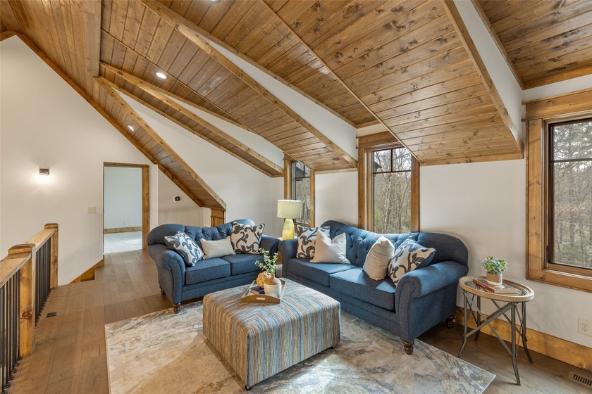 Located in the private and prestigious, 2,000 acre Chinquapin - photo 46