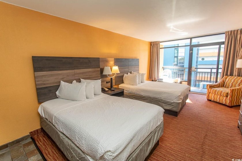 MOTIVATED SELLER!!!! Welcome to this stunning efficiency unit at - photo 4