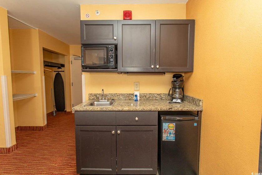MOTIVATED SELLER!!!! Welcome to this stunning efficiency unit at - photo 9