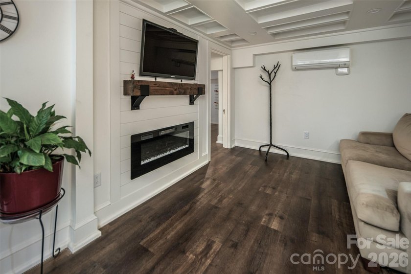 Located in prestigious Lakeview Park, one of North Asheville's - photo 40