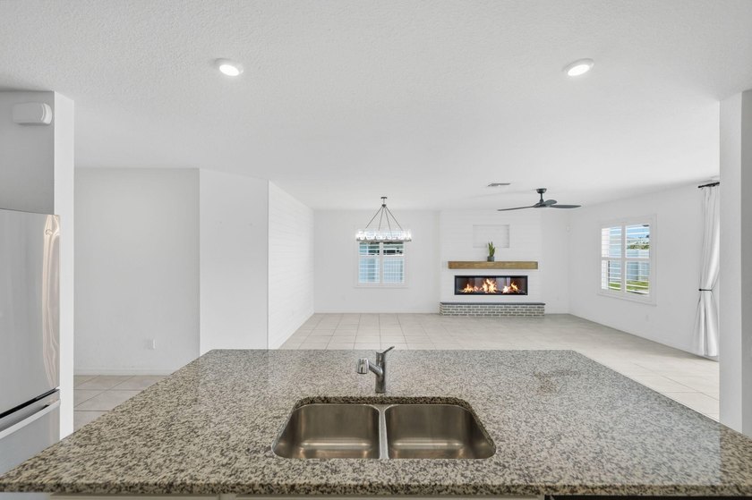 4 BEDROOMS | 3 BATHROOMS | PRIVATE GUEST APARTMENT | NO HOA | - photo 5
