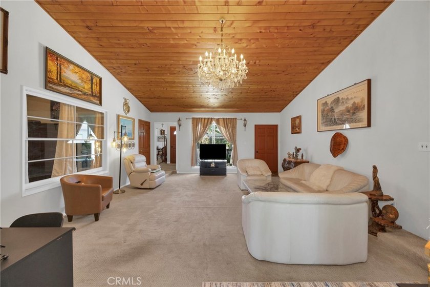 Rare opportunity to own a spacious single-level home with a - photo 23