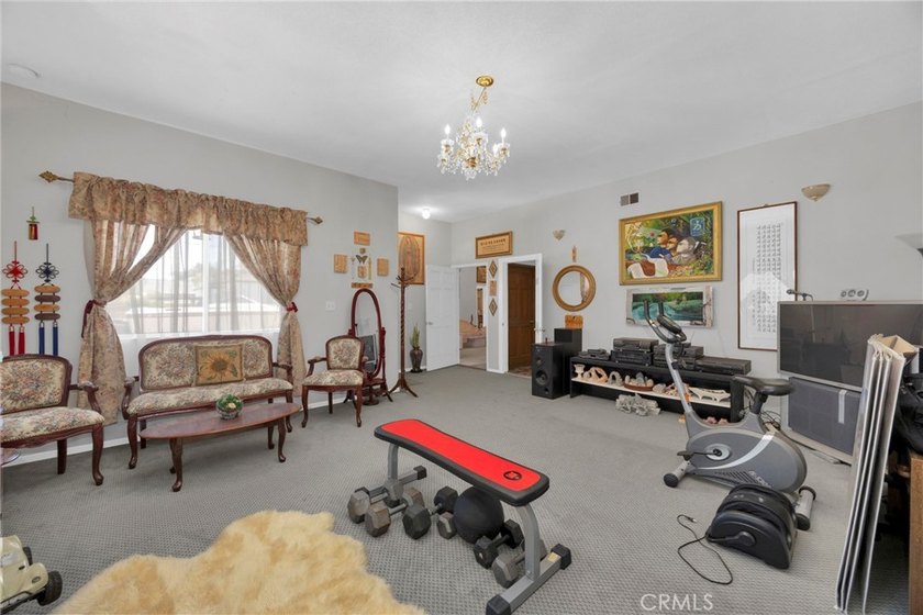 Rare opportunity to own a spacious single-level home with a - photo 34
