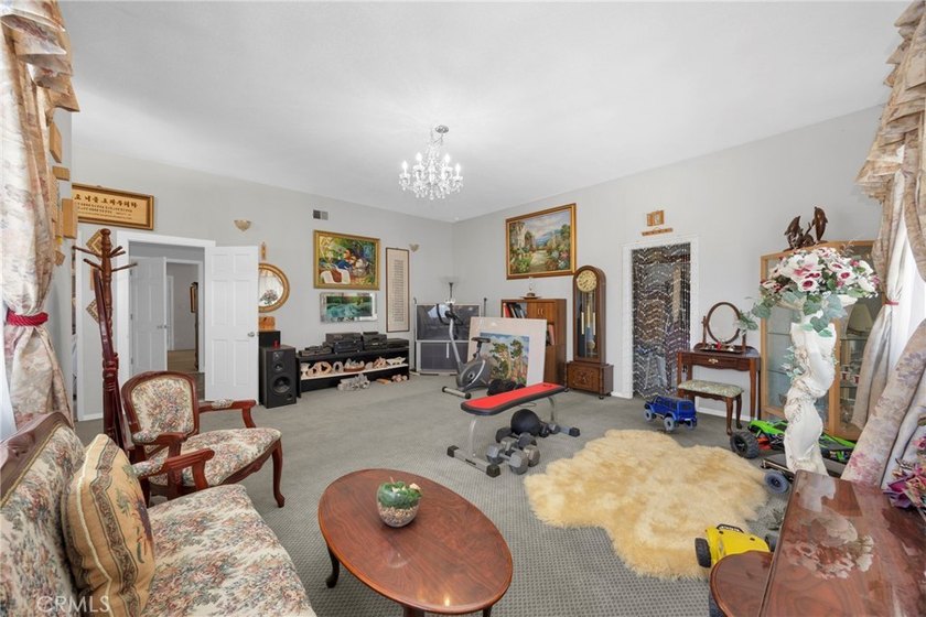 Rare opportunity to own a spacious single-level home with a - photo 35