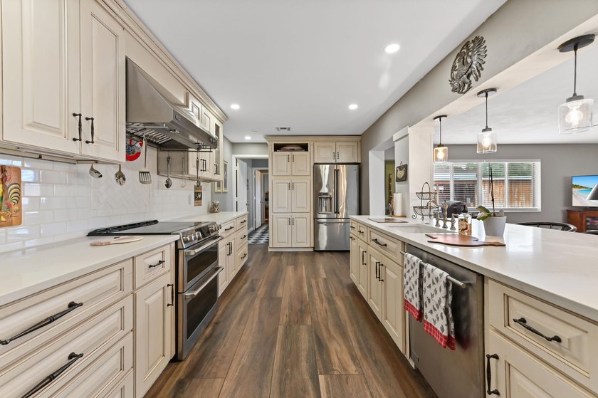 Welcome to 1560 Roy Drive, a stunningly remodeled 4-bedroom - photo 22