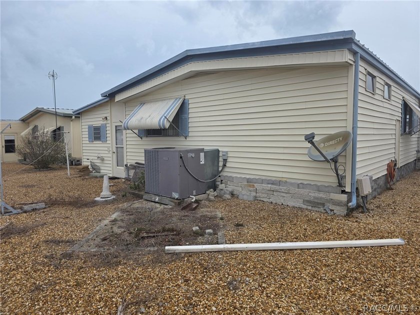 This 55+ community has recreation center, community pool and - photo 23